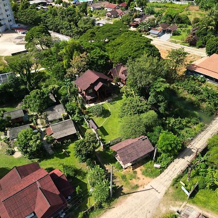 Namsong Bridge Bungalows Vang Vieng Exterior photo